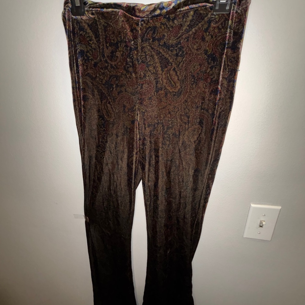Trendy velvet Forever 21 Multicolor Paisley Pants